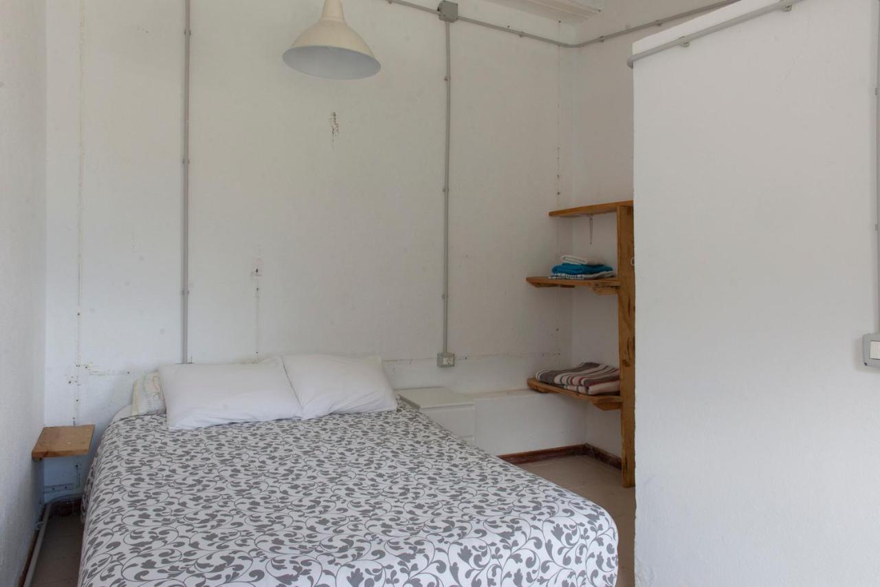 Basic En-Suite Bedroom By The Sea Guinea 外观 照片